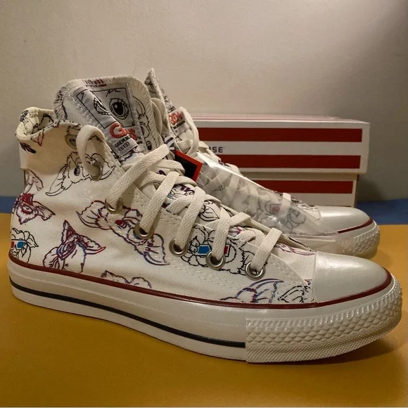 Gremlins Converse - Picture 4 of 7